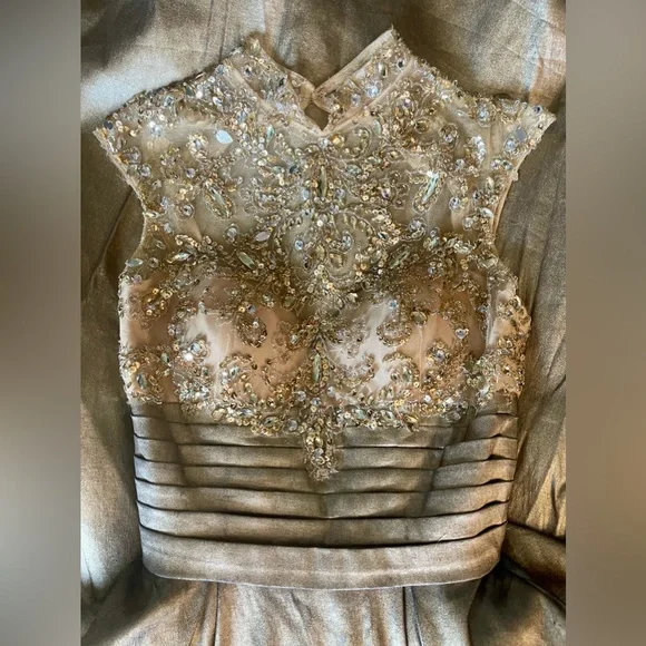 Mac Duggal | Dresses | Gorgeous Gold Formal | Poshmark